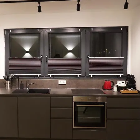 Modern & Zentral Mit Parkplatz - 30 Min Bis Zur Messe Koeln Und Duesseldorf Appartement