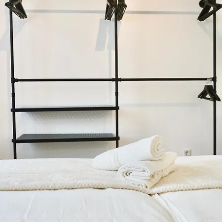 Modern & Zentral Mit Parkplatz - 30 Min Bis Zur Messe Koeln Und Duesseldorf Appartement